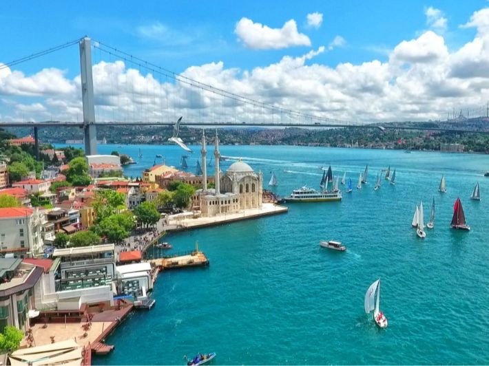 استمتع بزيارة أجمل أحياء اسطنبول الآسيوية عند الإنضمام إلى رحلات سياحية لتركيا