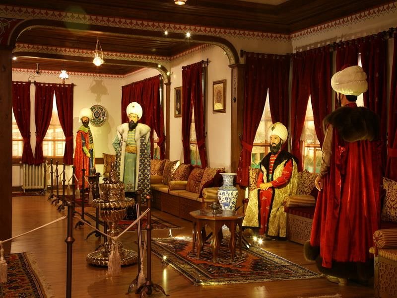 متحف شاه زاده في أماسيا أشهر اماكن سياحية في تركيا