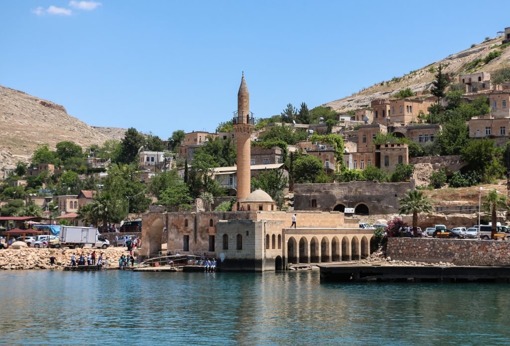 مدينة شانلي أورفا في تركيا سياحه