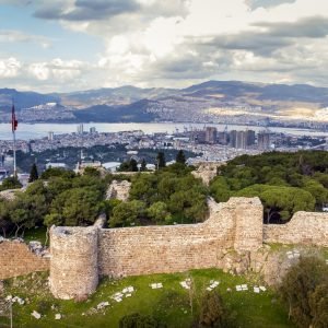 قلعة كاديفي كالي اشهر المناطق السياحية في تركيا